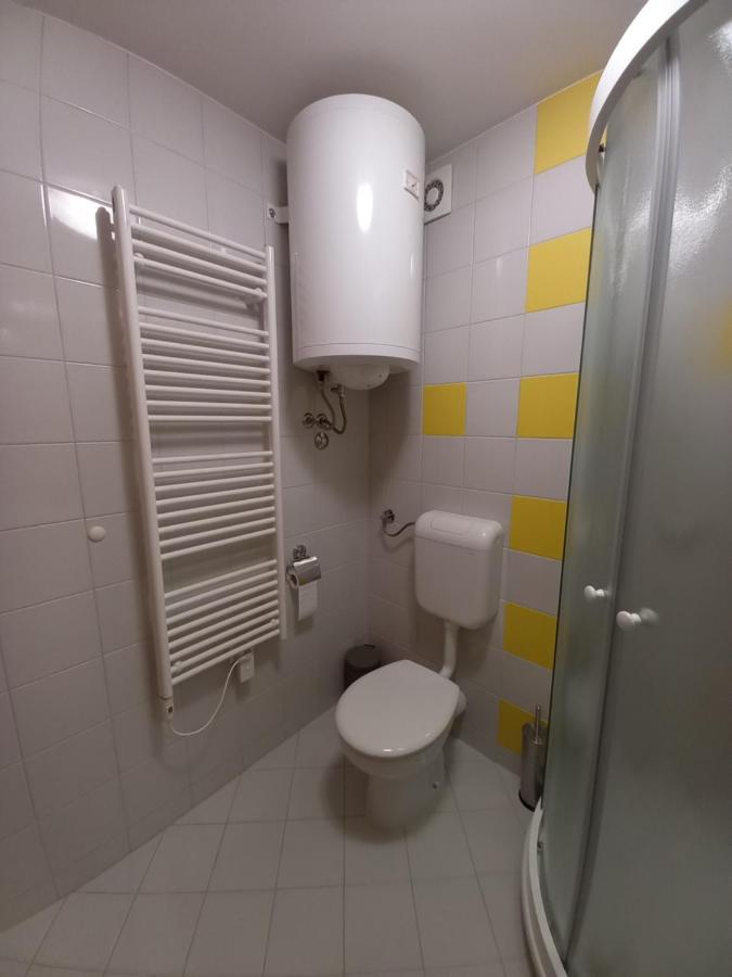 Apartma Happy ครานสกา โกรา ภายนอก รูปภาพ