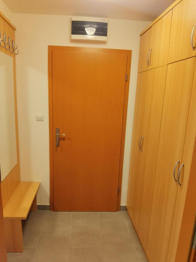 Apartma Happy ครานสกา โกรา ภายนอก รูปภาพ